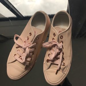 Limited edition converse